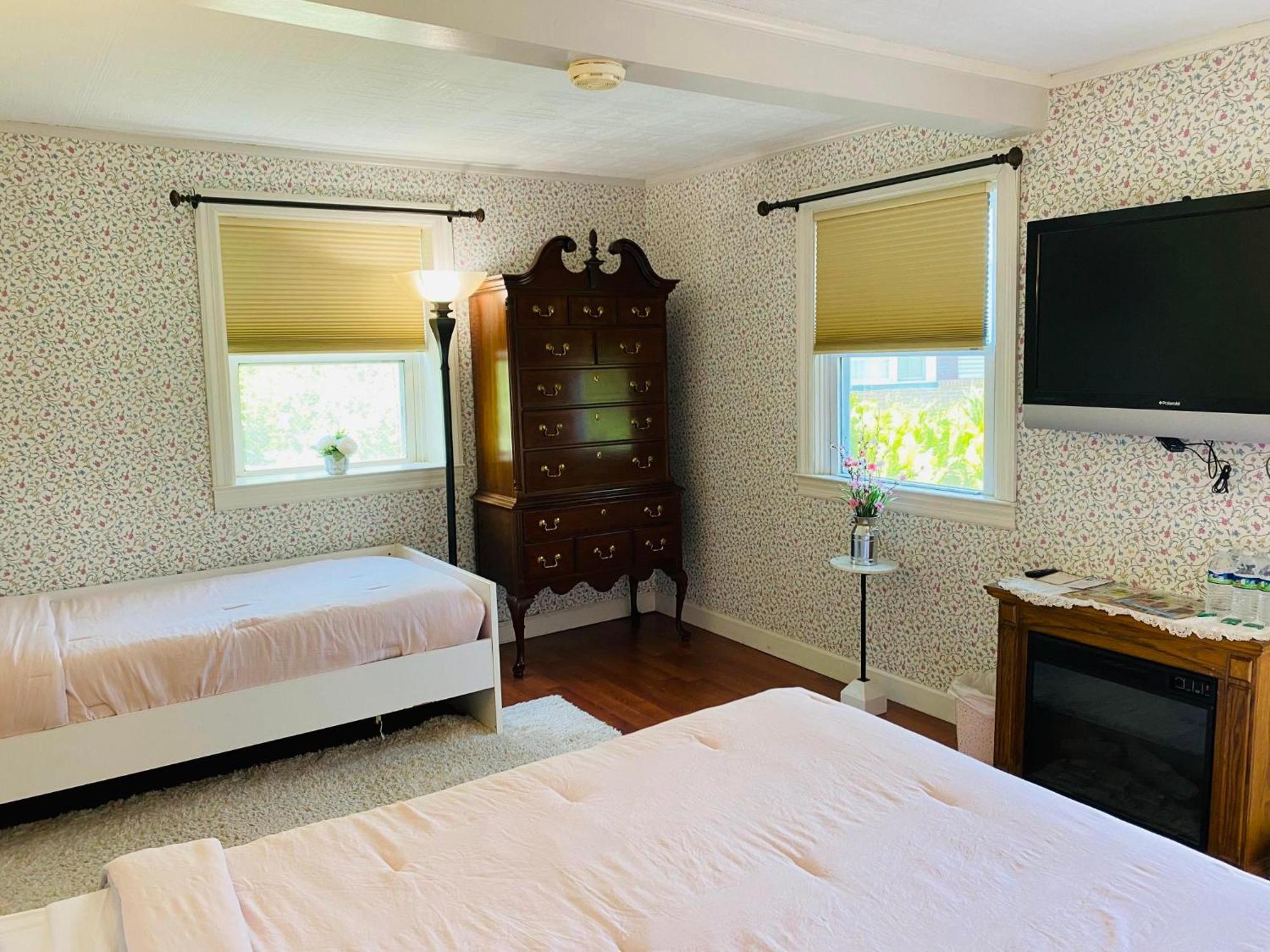 Greystone Manor Bed & Breakfast Bird-in-Hand Exterior foto